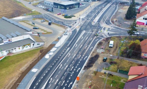 Opravená vozovka po první etapě projektu